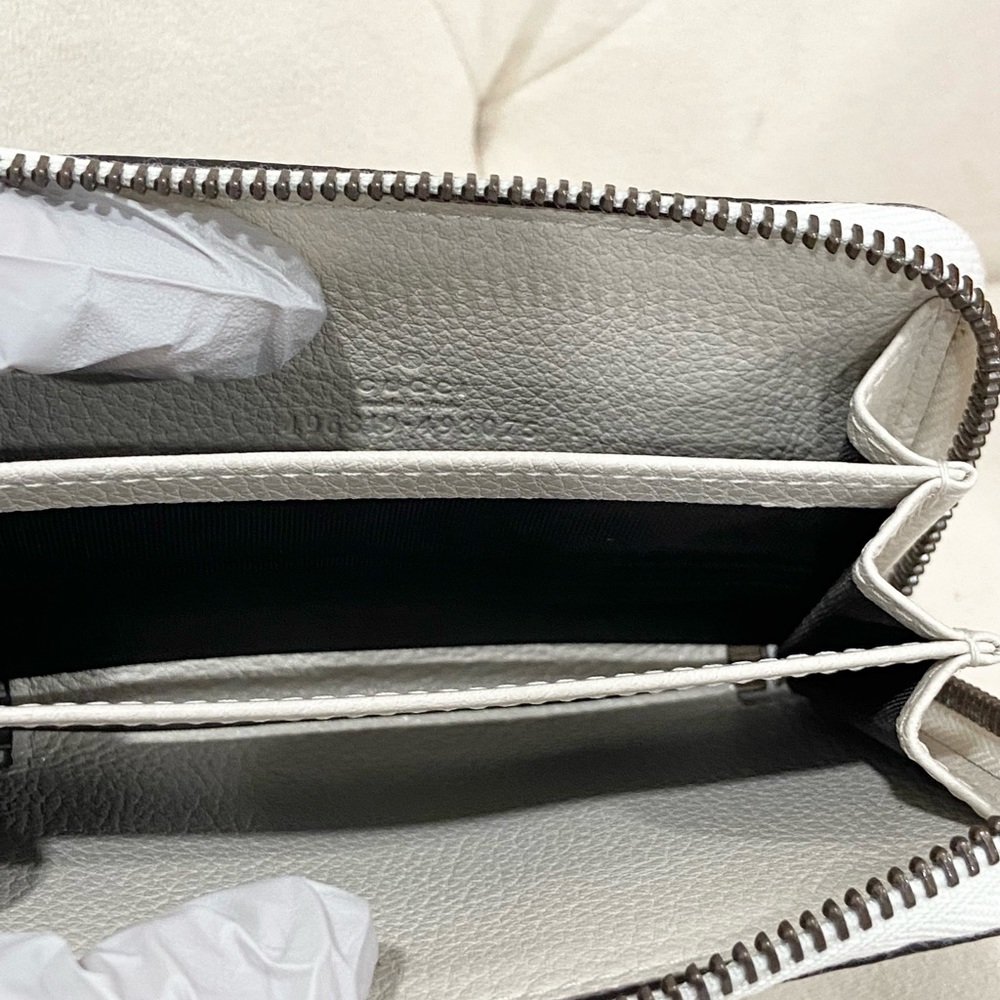 NEW🔥Gucci Logo Striped Wallet - Picture 3 of 7